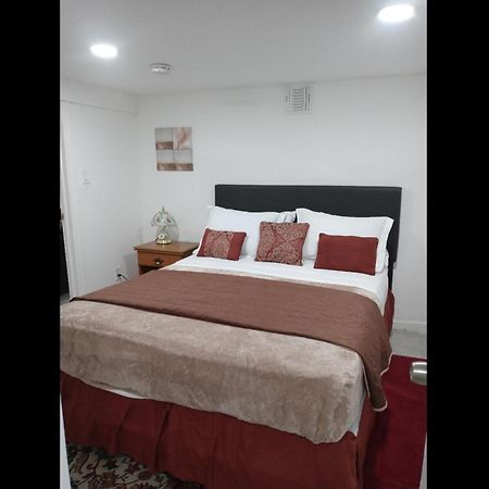 Apartamento "Cozy Basement Retreat Just 40 Minutes To Nyc!" Irvington Exterior foto