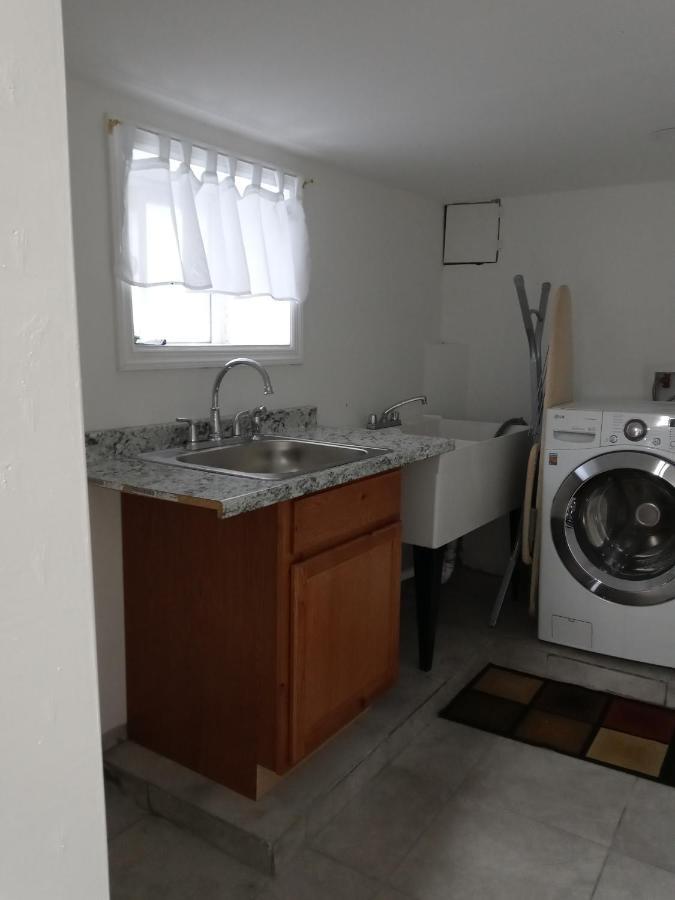 Apartamento "Cozy Basement Retreat Just 40 Minutes To Nyc!" Irvington Exterior foto